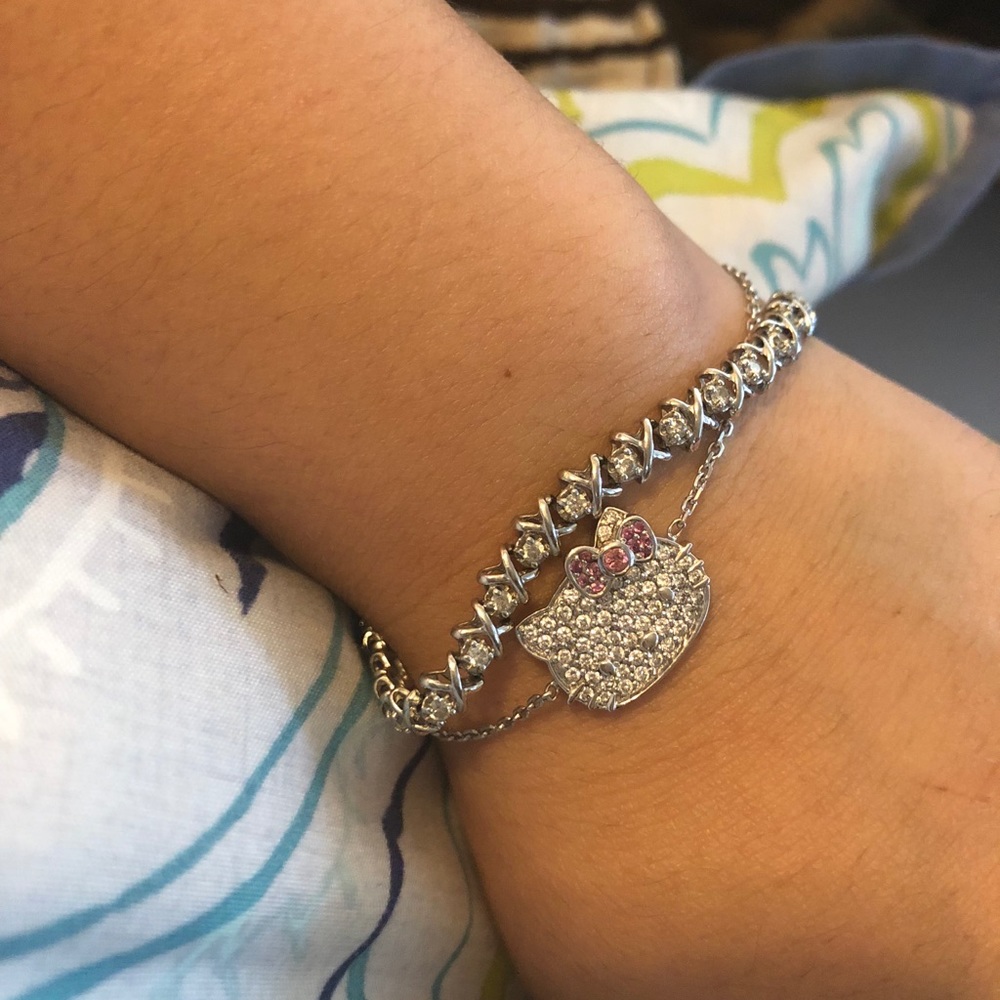 Diamond tennis bracelet